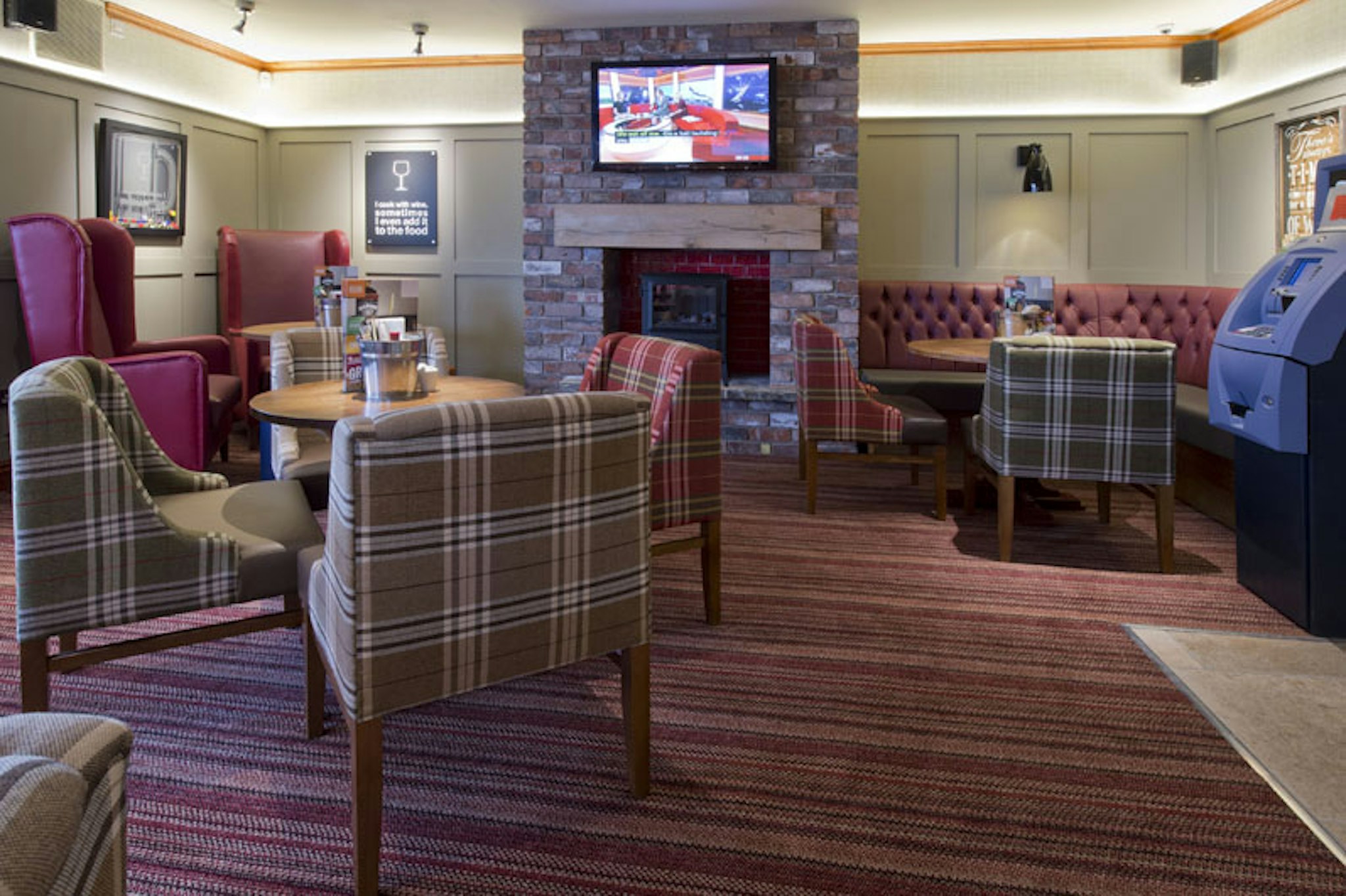 Premier Inn Coventry East (M6 J2) 18/25
