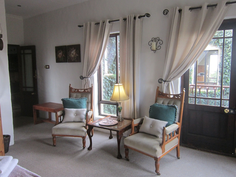 Dio Dell Amore Guest House 25/50
