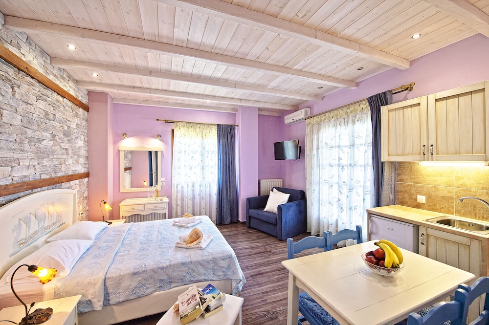 FLAMINGO HOTEL PELION 17/60