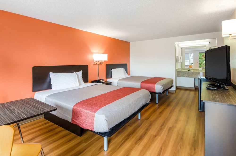 Motel6 Salem, VA 9/52