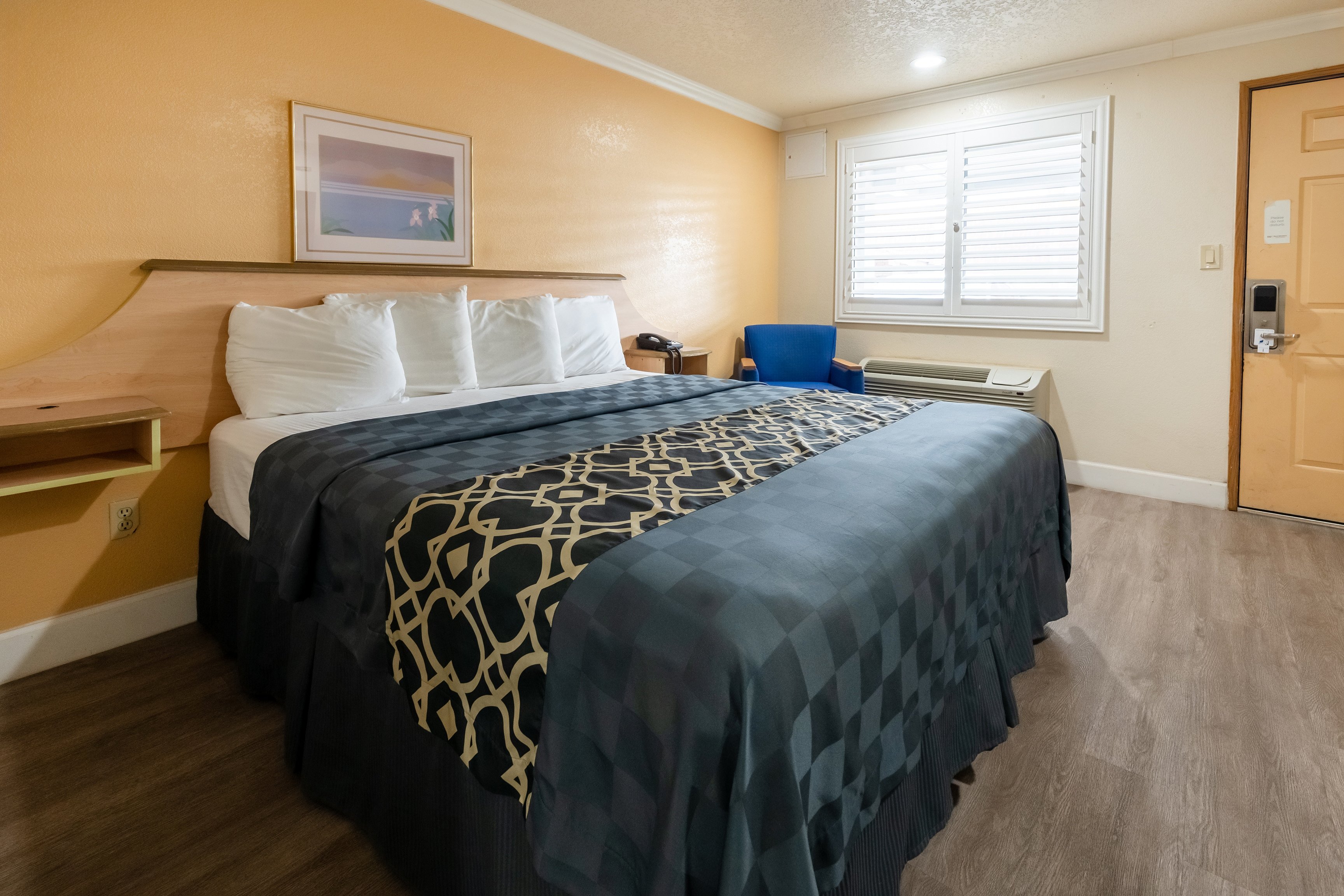 Budget Inn Corcoran Near Tulare CA 43 26/50
