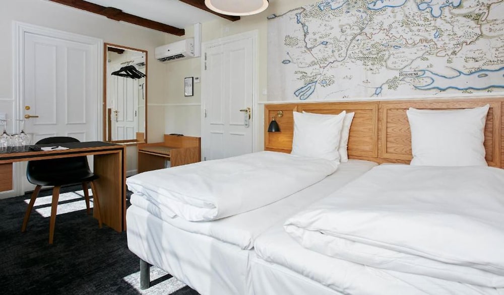 Jorgensens Hotel 15/70