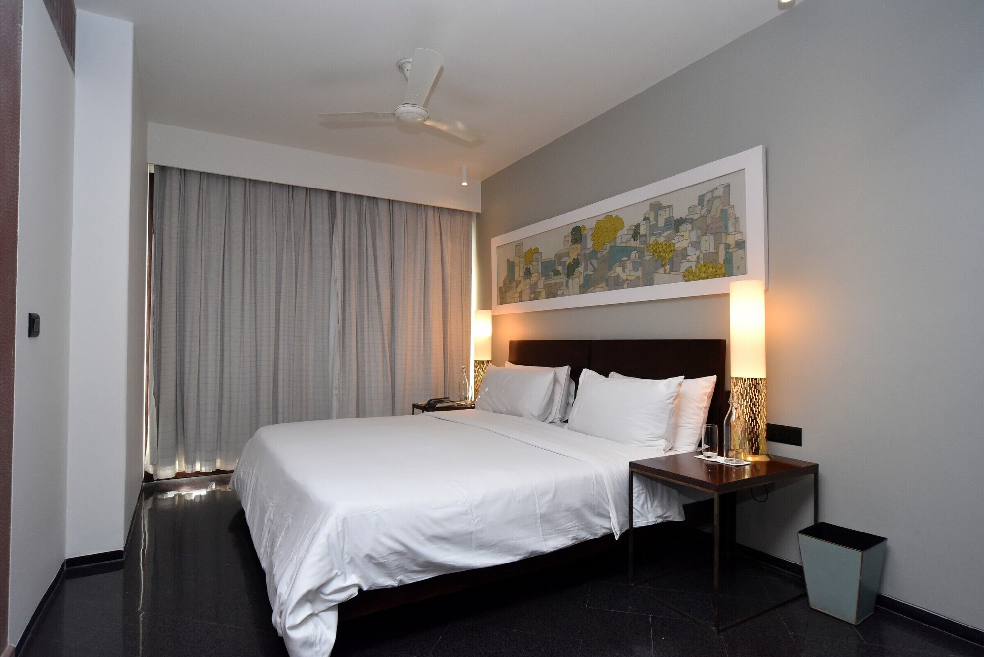 DUPLEX, SUITE