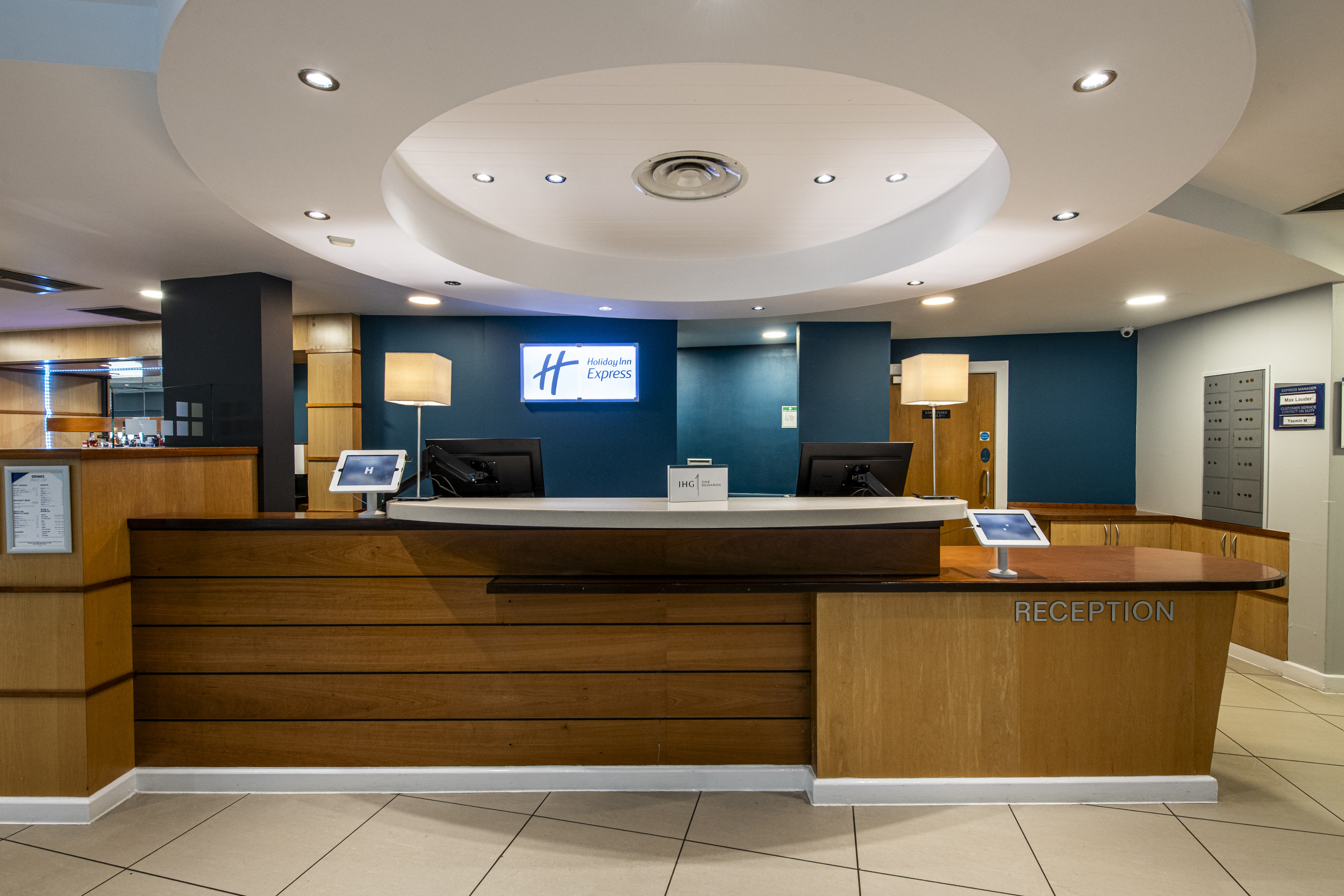 Holiday Inn Express Glasgow City Centre Riverside 7/45