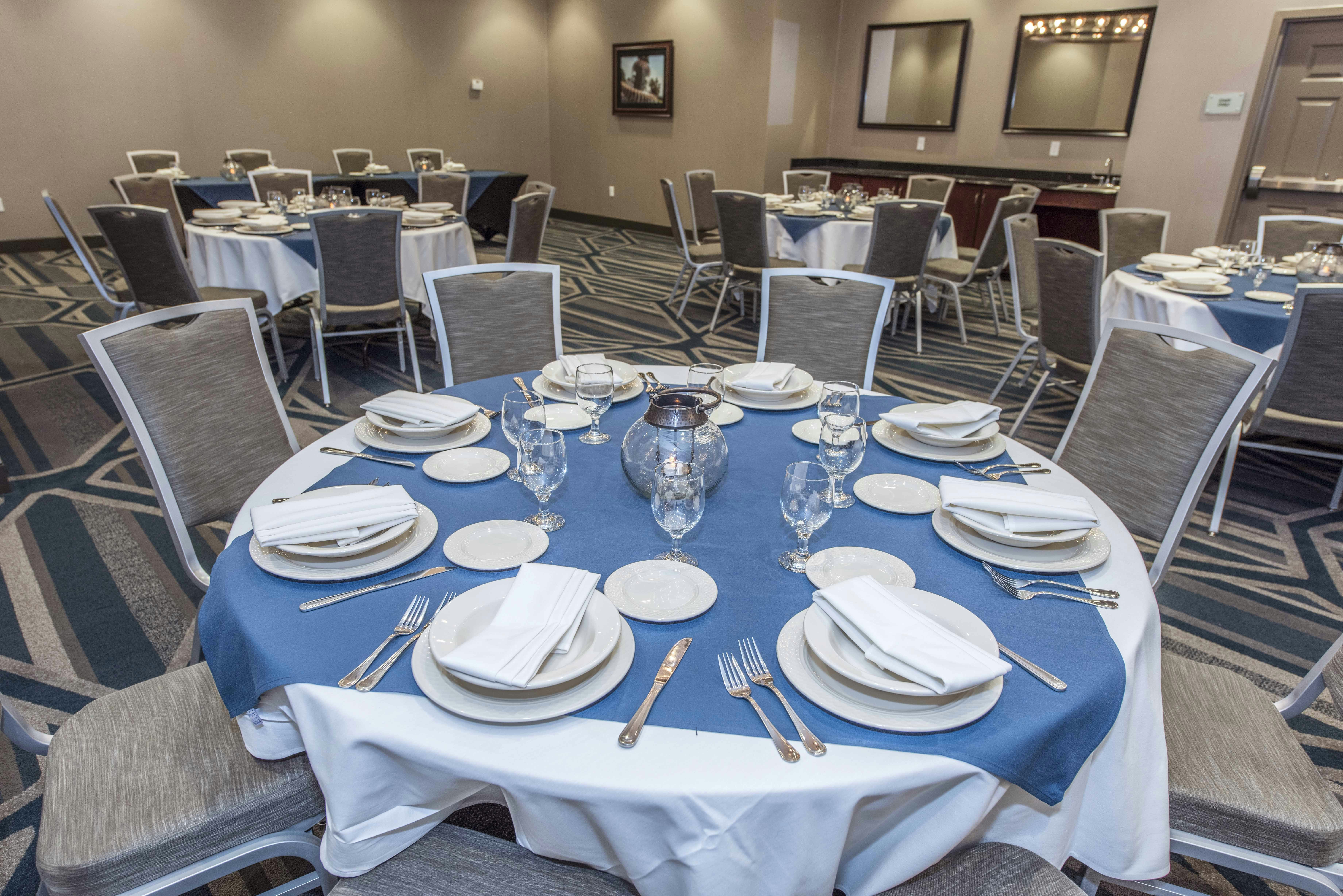 Doubletree By Hilton North Charleston Convention Center 16/32