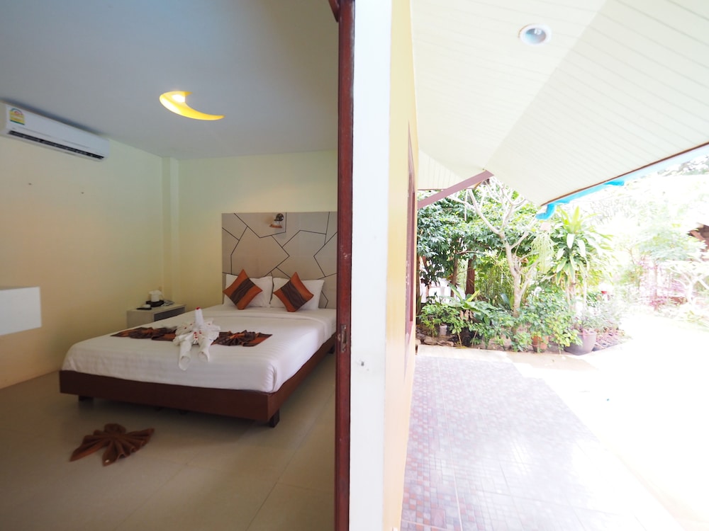 Lanta Fevrier Resort 44/59