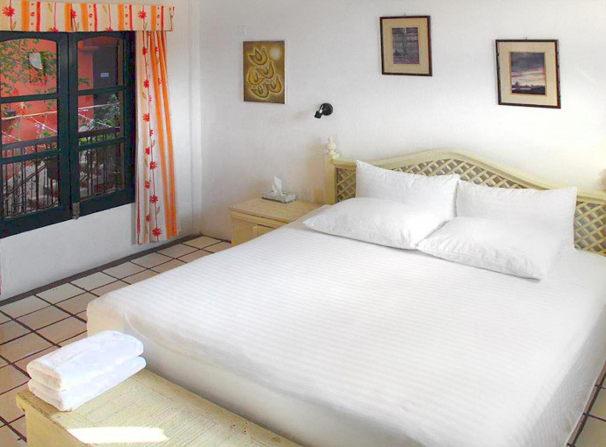 غرفة قياسية بسرير كينج، Hotel Belmar By Rolandis 3/10