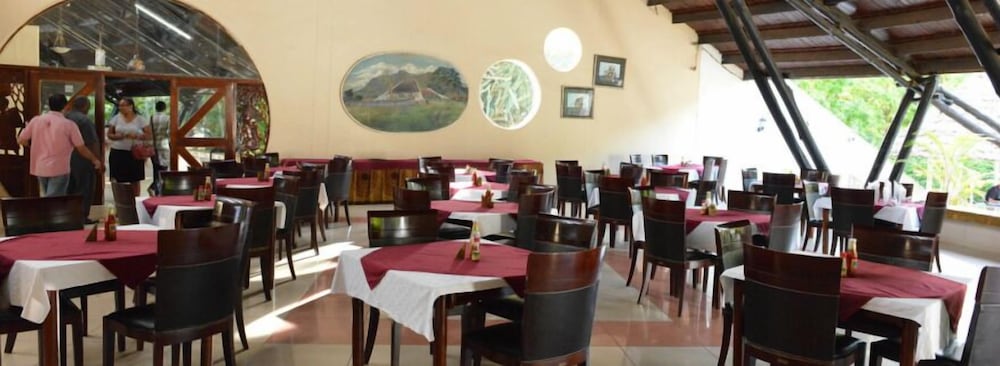 Morogoro Hotel 36/50