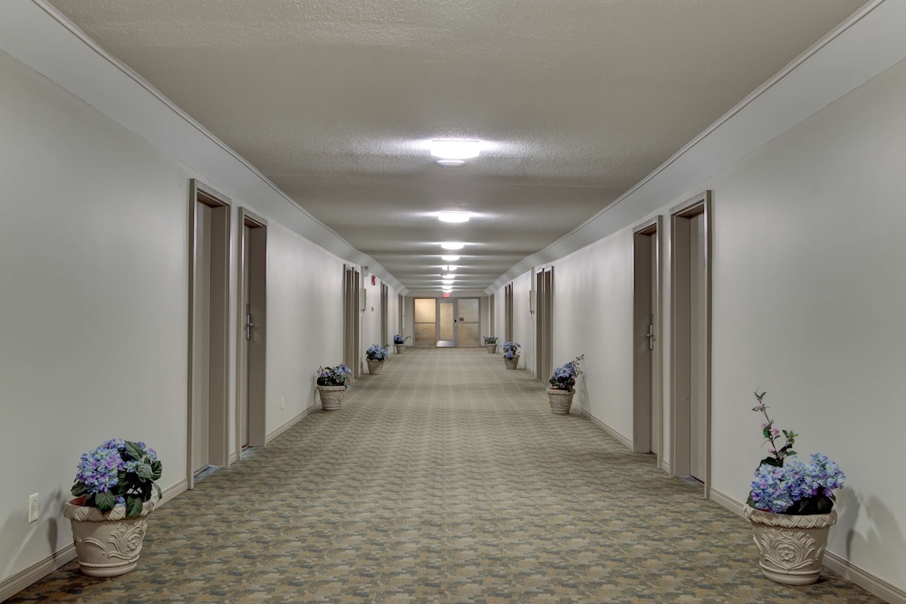 Knights Inn Kamloops 19/45