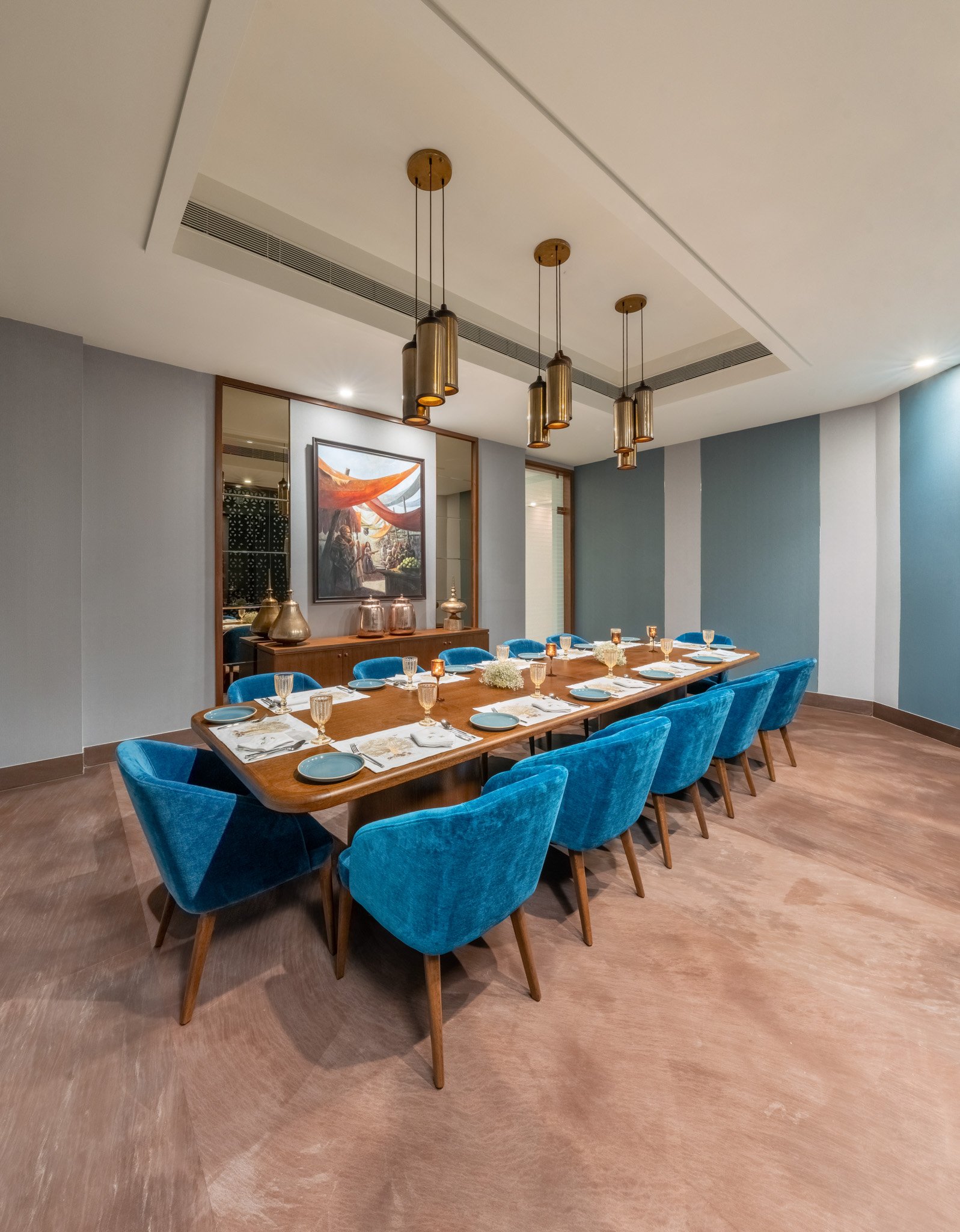 Vivanta Ahmedabad Sg Highway 46/47