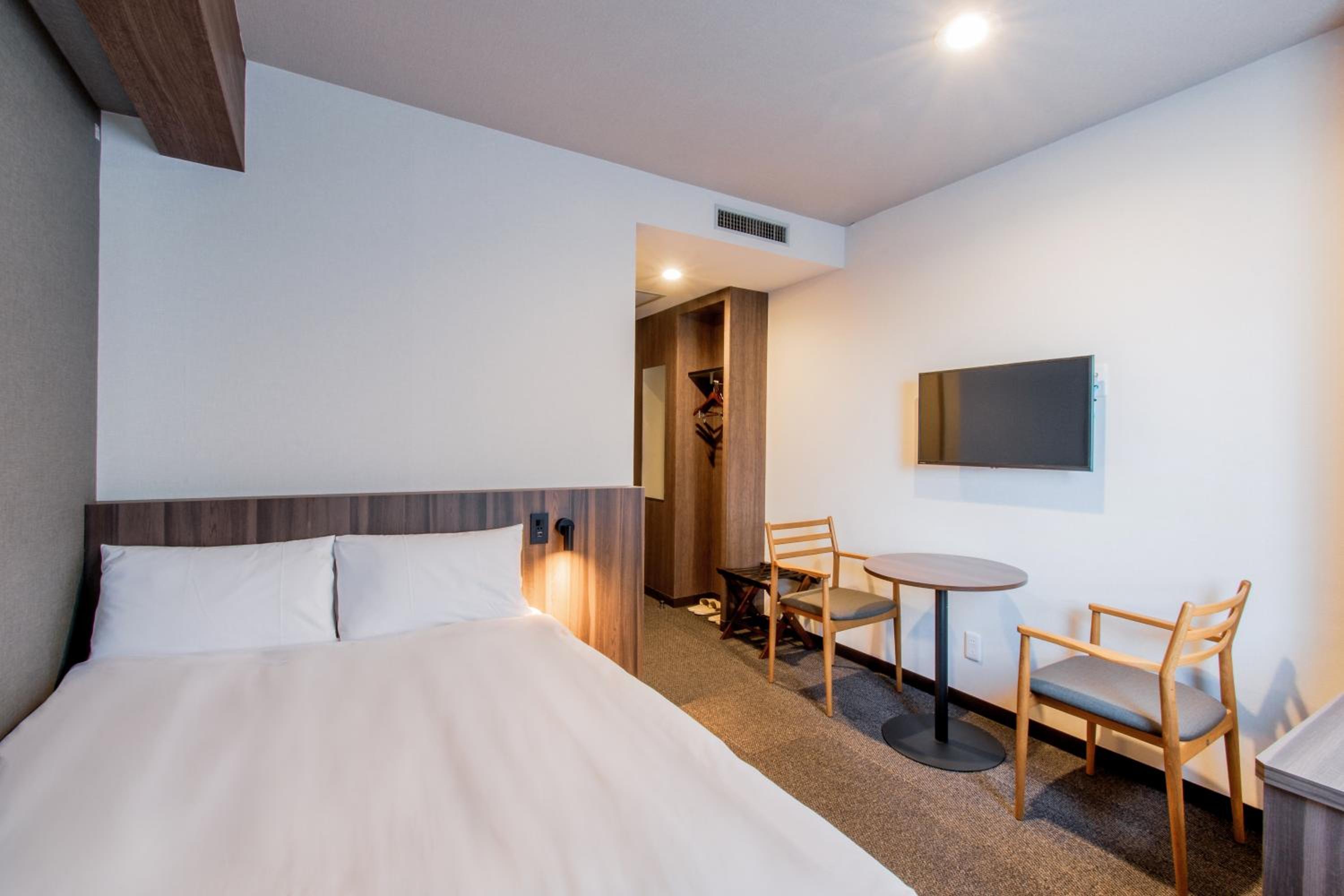 Semi Room, Semi Double Bed, Small