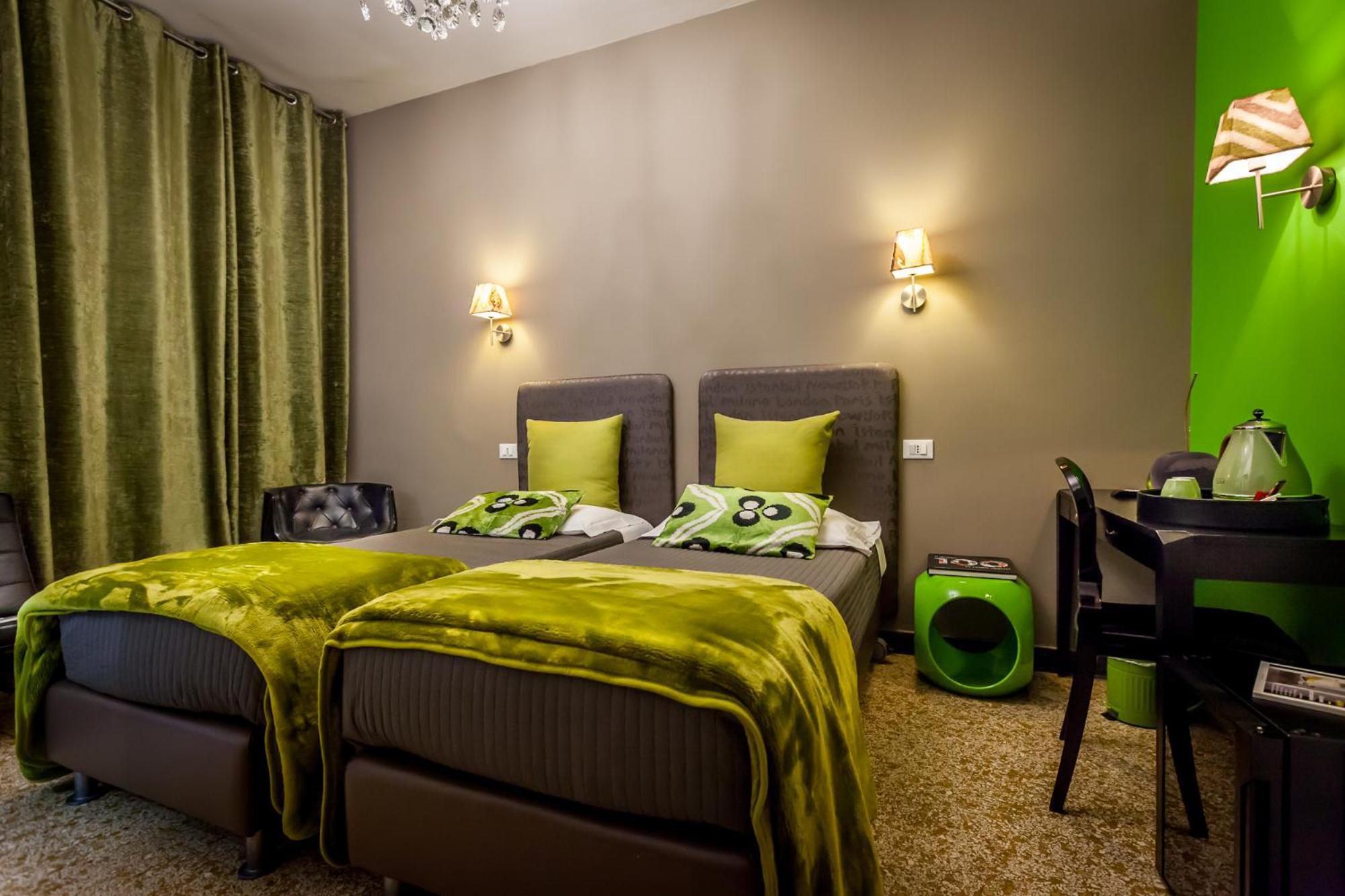 Hotel Bologna 17/50