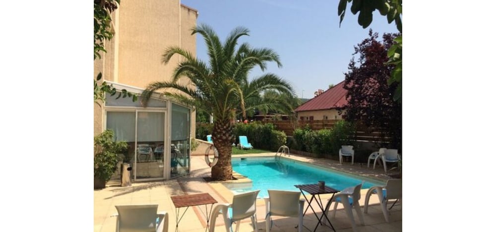 Adonis Arc Hotel Aix 41/68