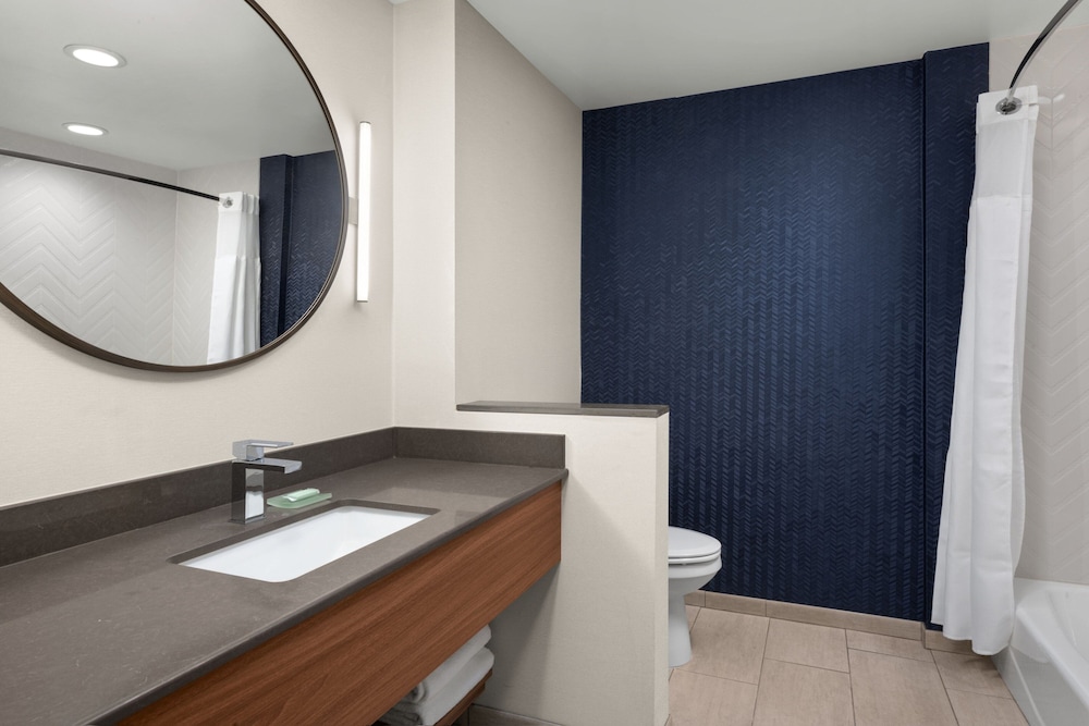 Fairfield Inn & Suites By Marriott Victorville 18/19