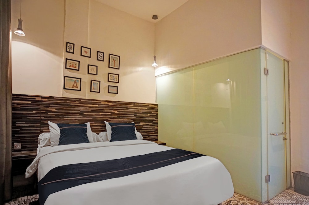 Hotel O near Ringroad City Walk XXI formerly Mitrotel Medan 23/39