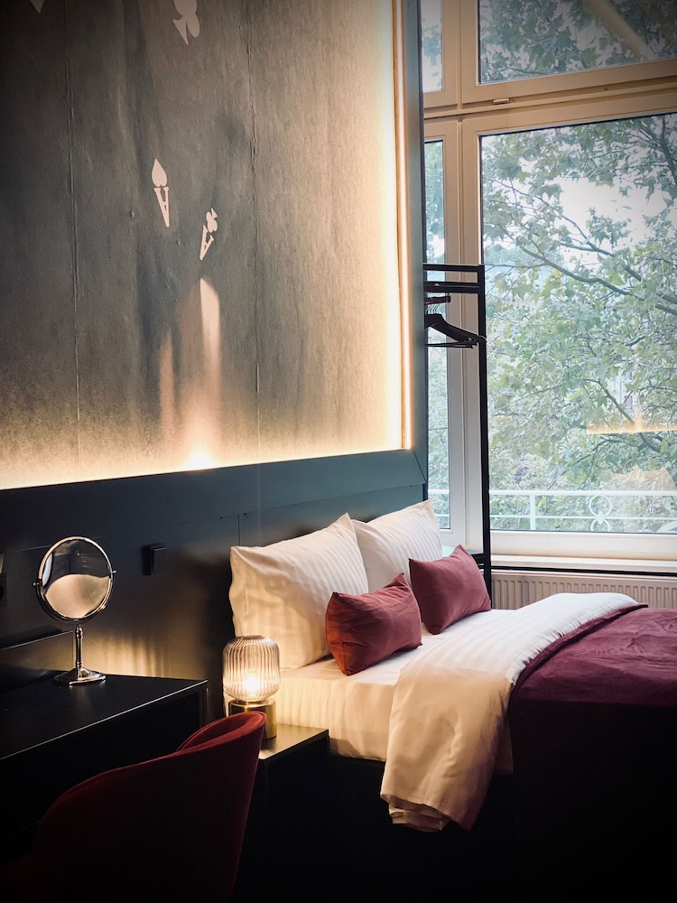 Sleephotels Casino 28/58