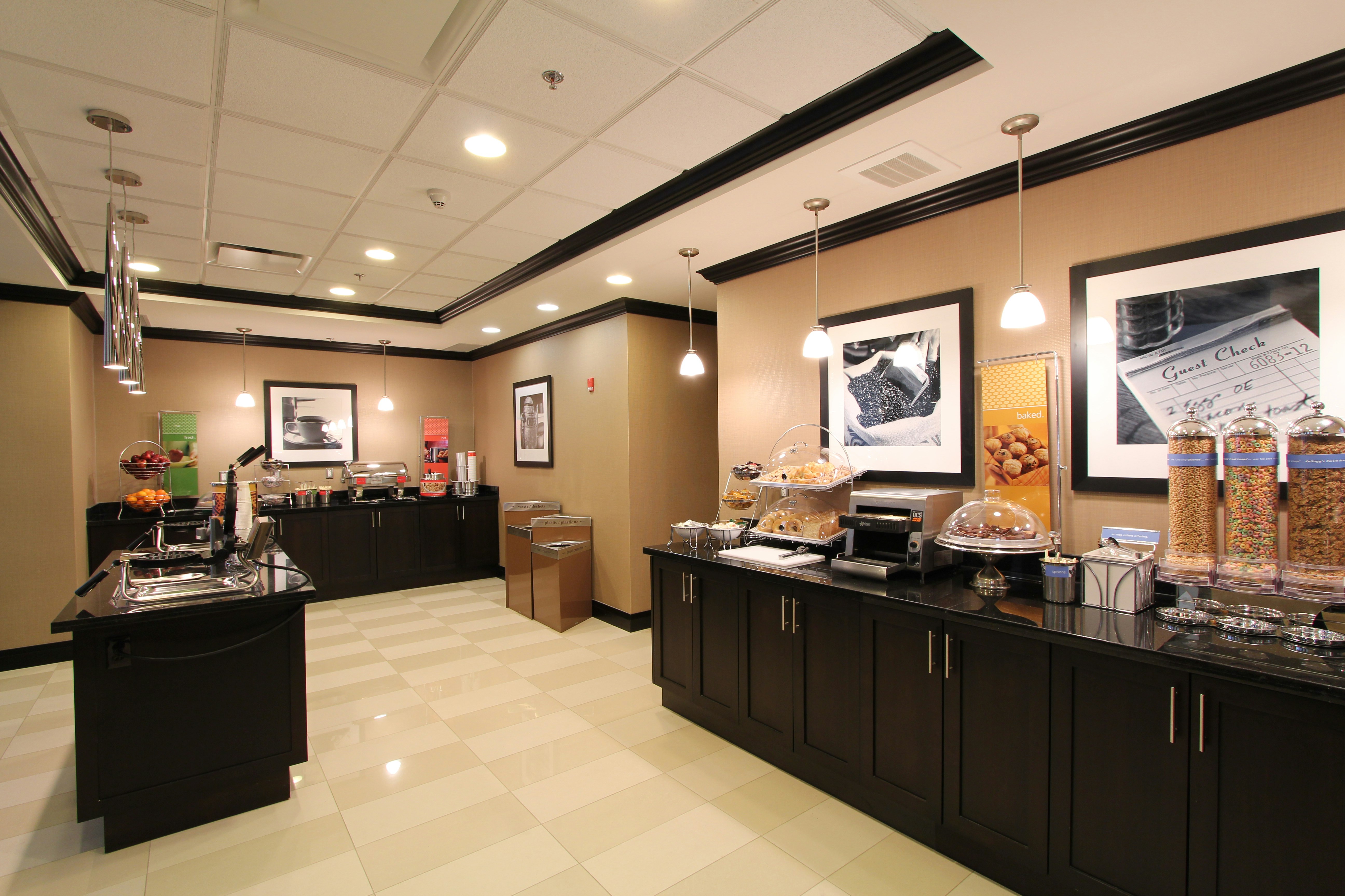 Hampton Inn and Suites by Hilton St Johns Airport 20/40