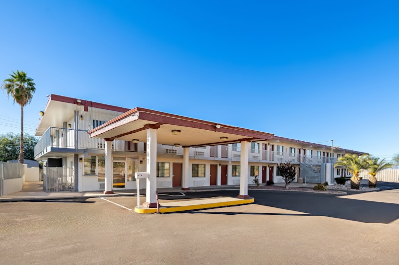 Red Roof Inn Tucson - Vail 18/24