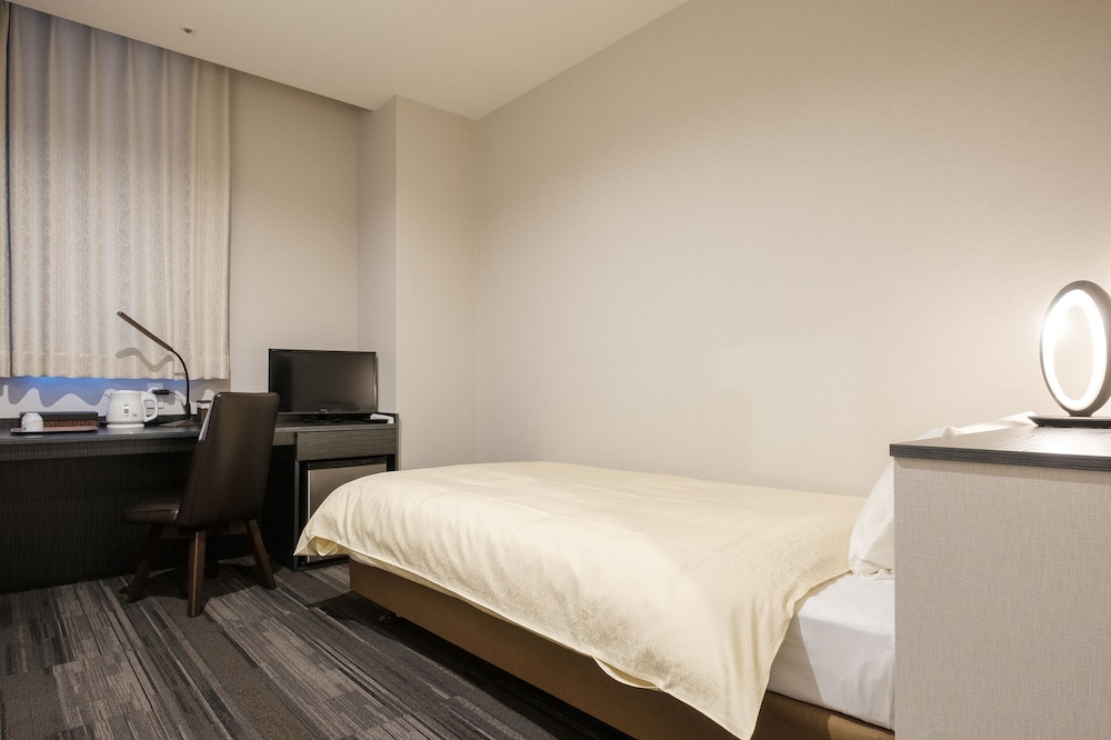 THE PREMIUM HOTEL IN RINKU 16/57