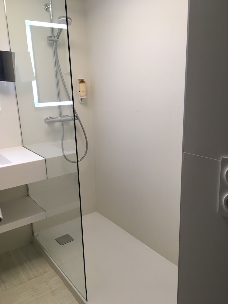 MERCURE PERPIGNAN CENTRE 13/68