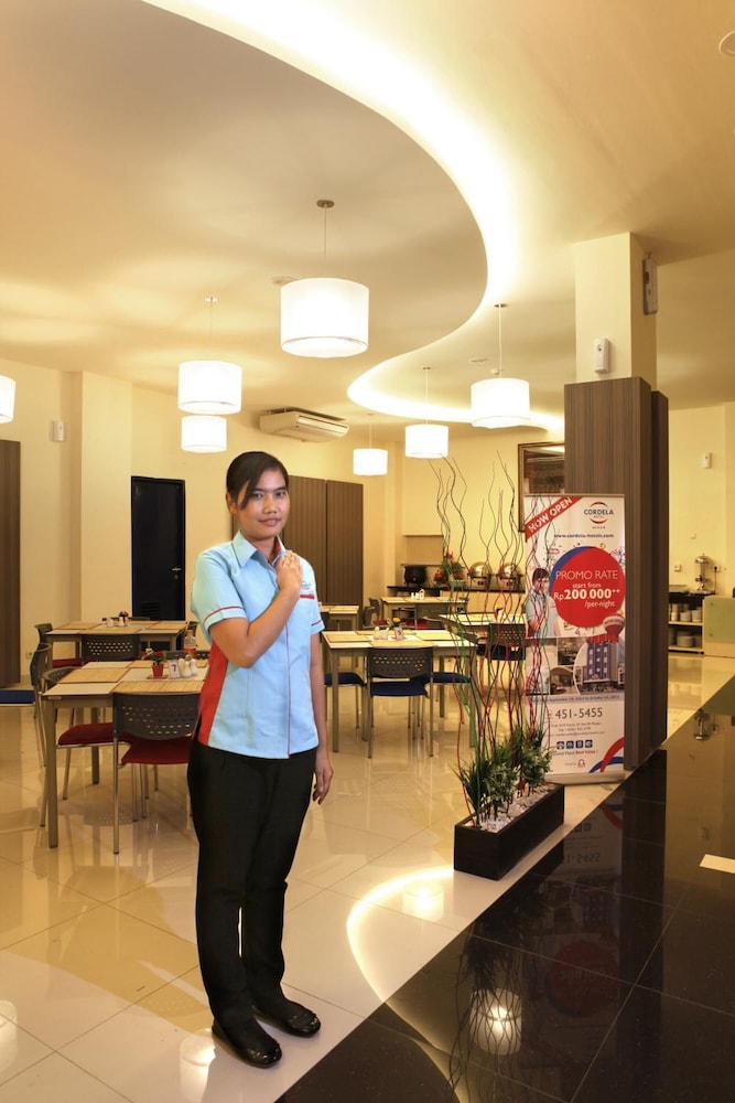 Cordela Hotel Medan 38/46