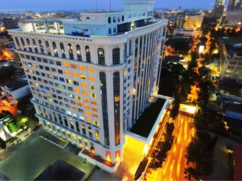 Adimulia Hotel Medan 2/55