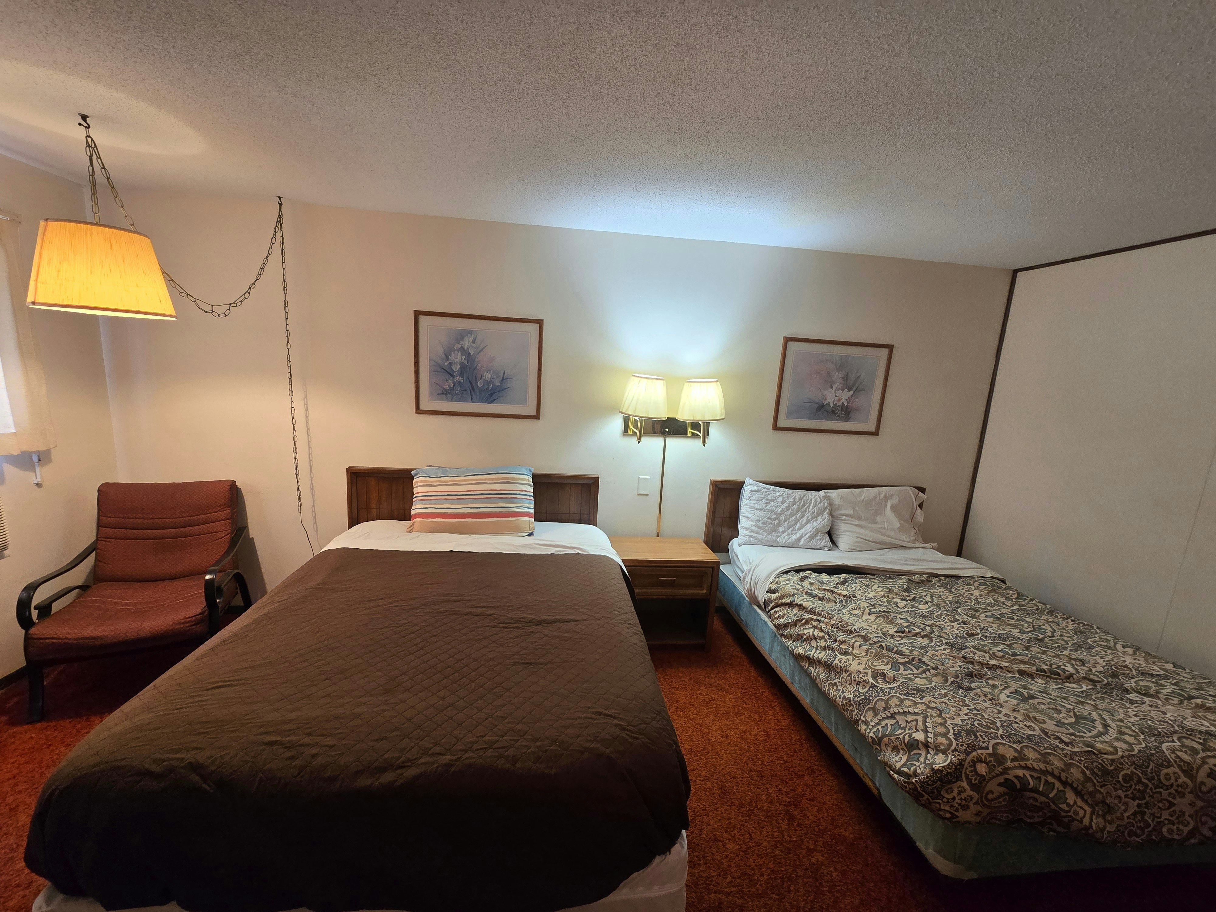 2 Full Beds Non-Smoking