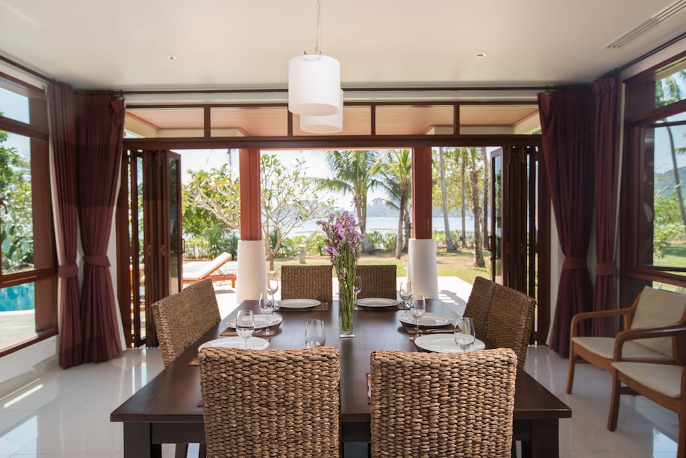 Amatapura Beach Villa 1 41/59