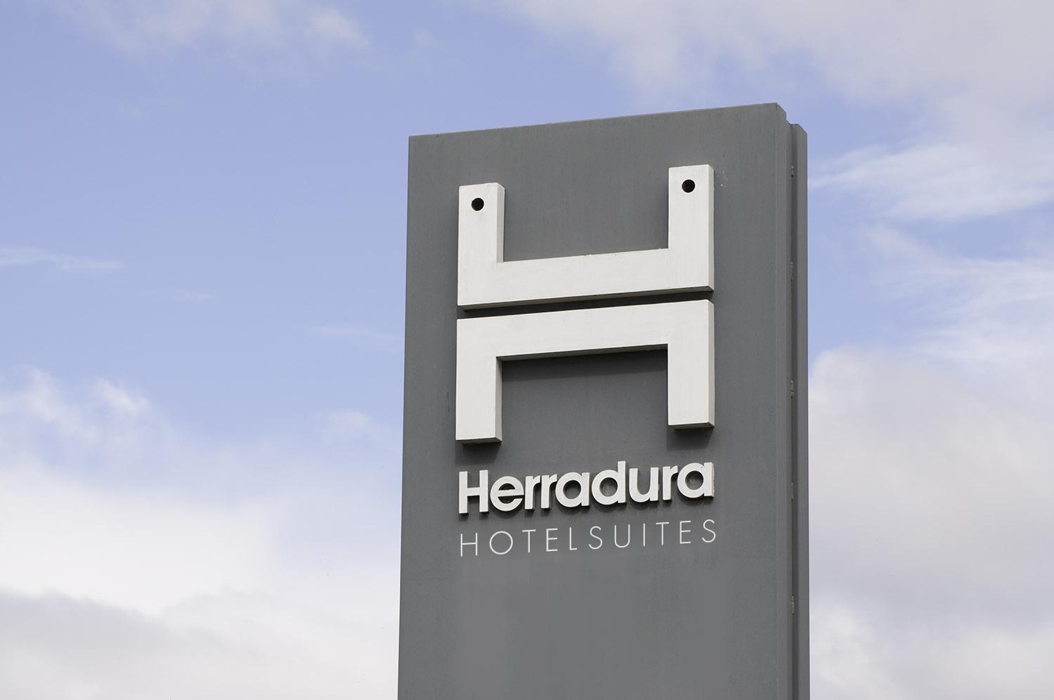 HERRADURA HOTEL SUITES 6/50