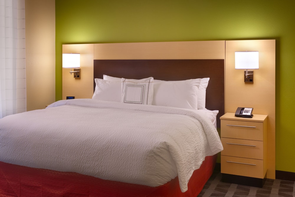 Towneplace Suites By Marriott Dickinson 10/47