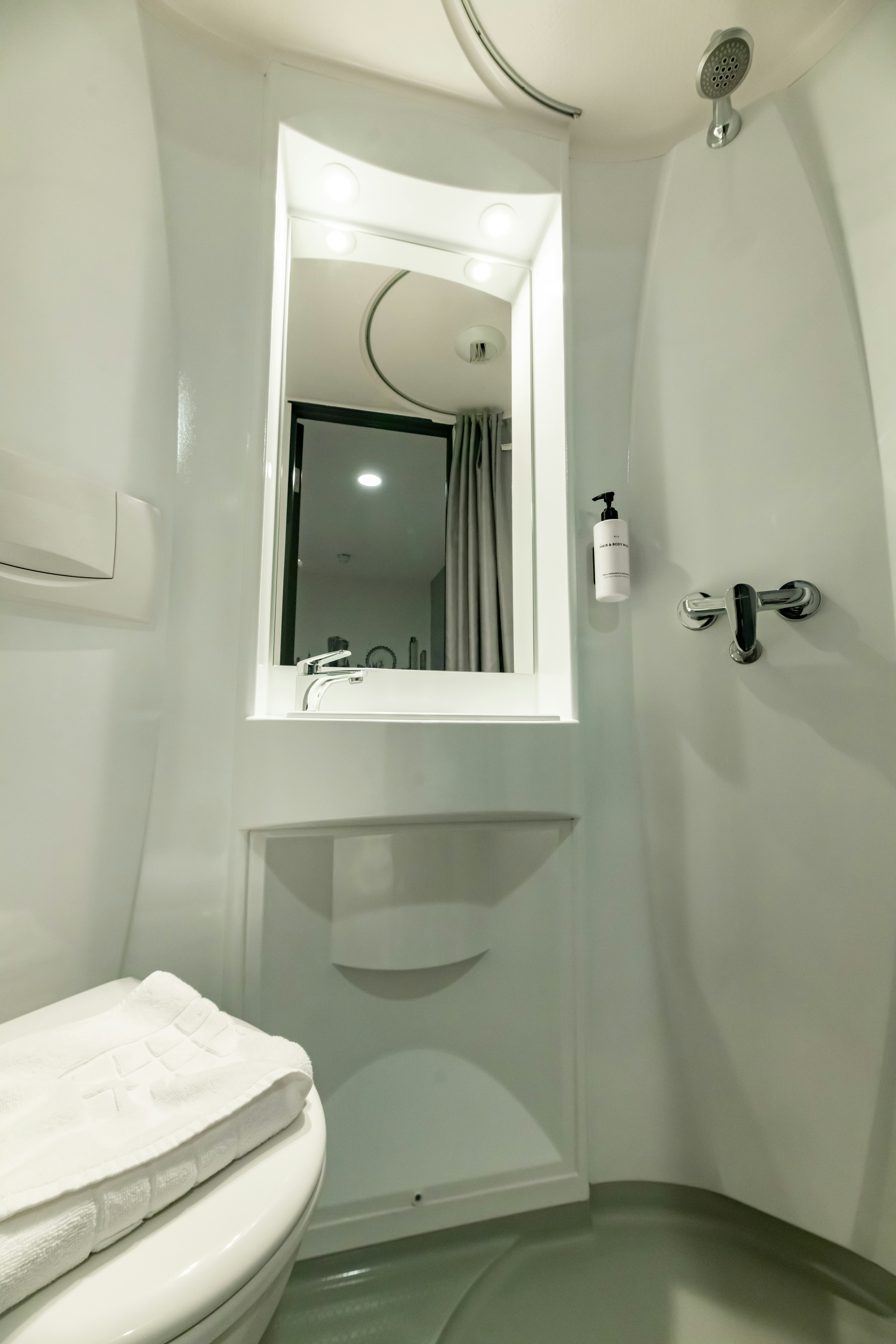 easyHotel London Victoria 17/17