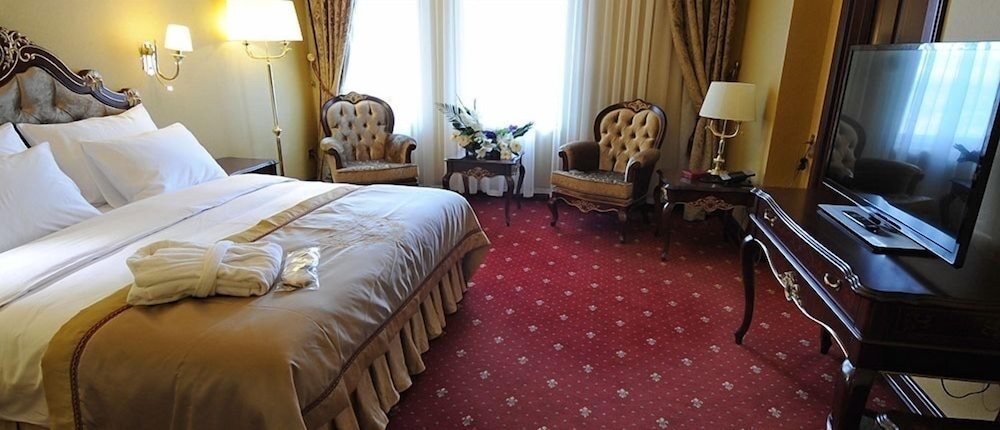 MEYRA PALACE 20/69