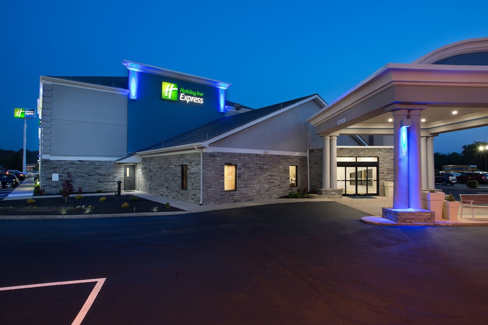 Holiday Inn Express Berea 3/44