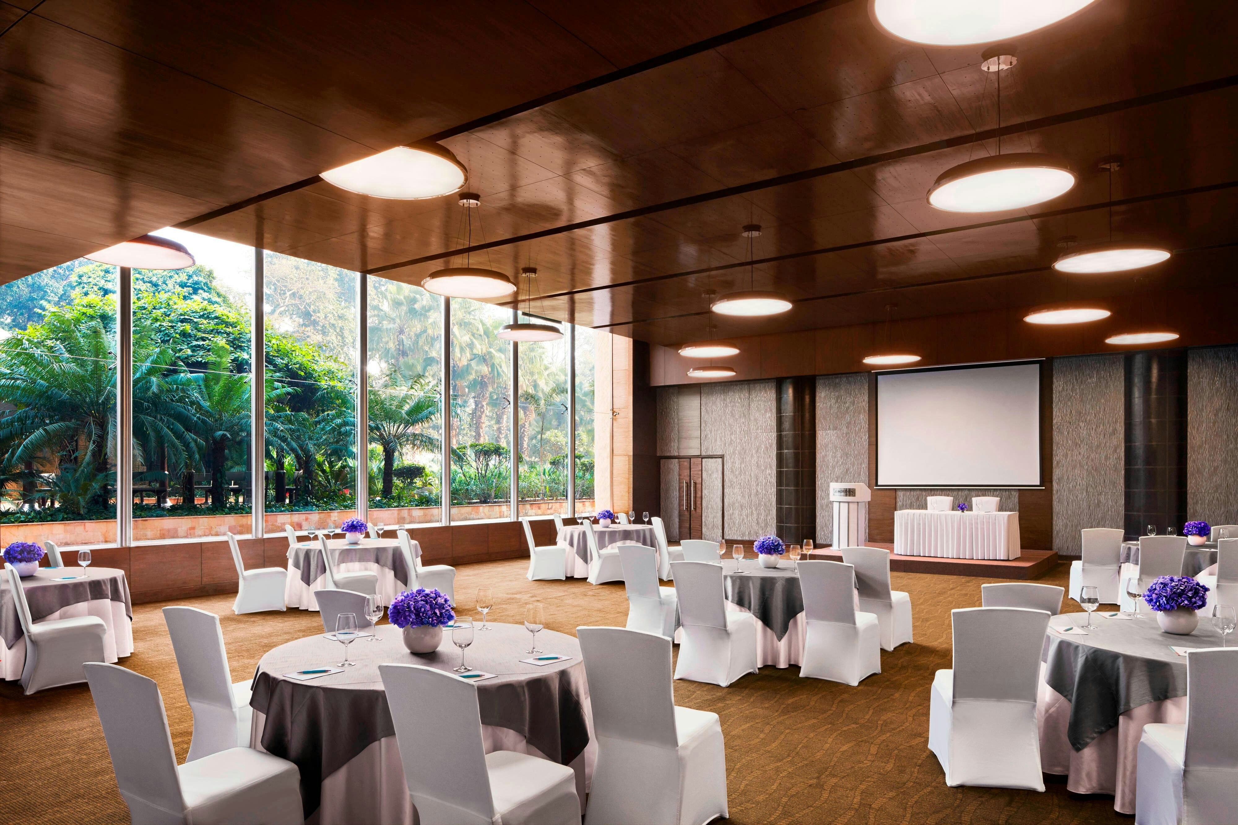 Le Meridien New Delhi 42/50