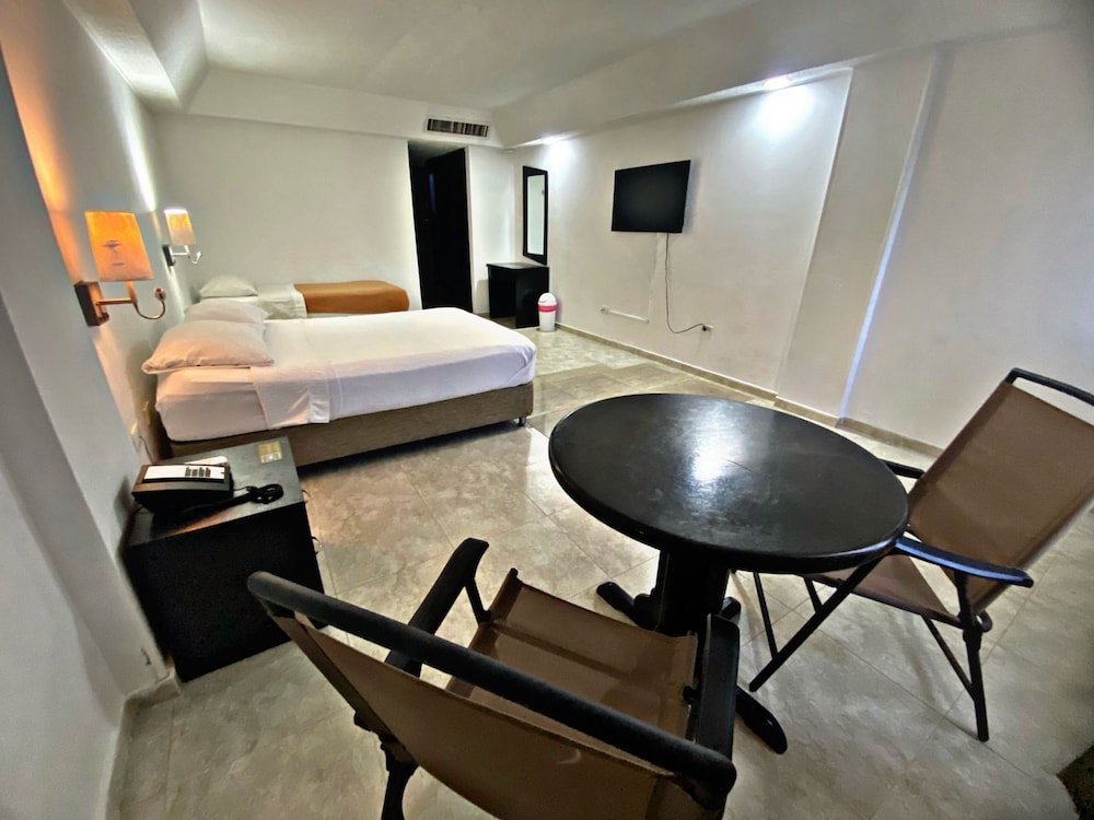 Hotel Lord Pierre 50/60