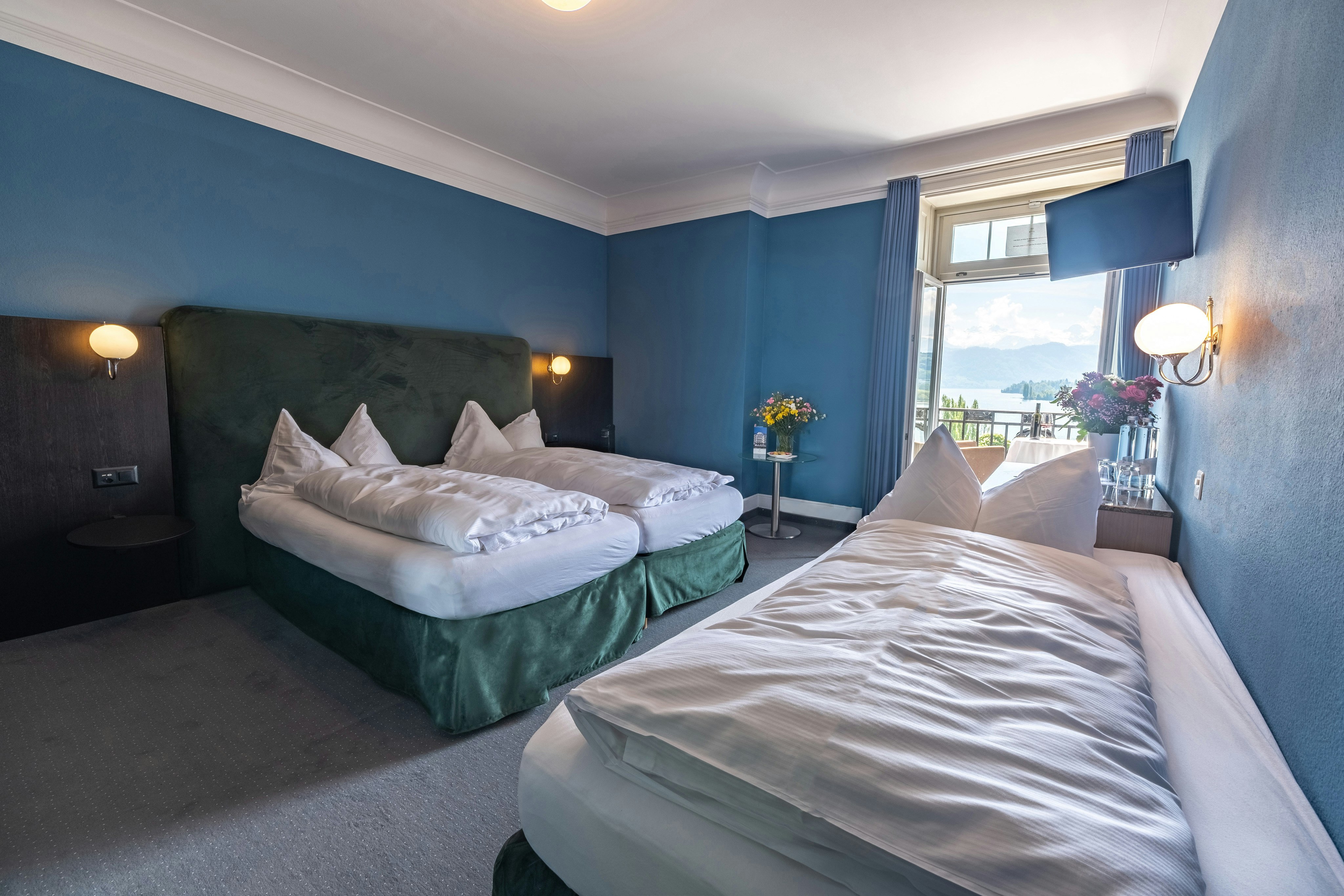 Plus, Family, Single, Double Bed, Lake View, Balcony
