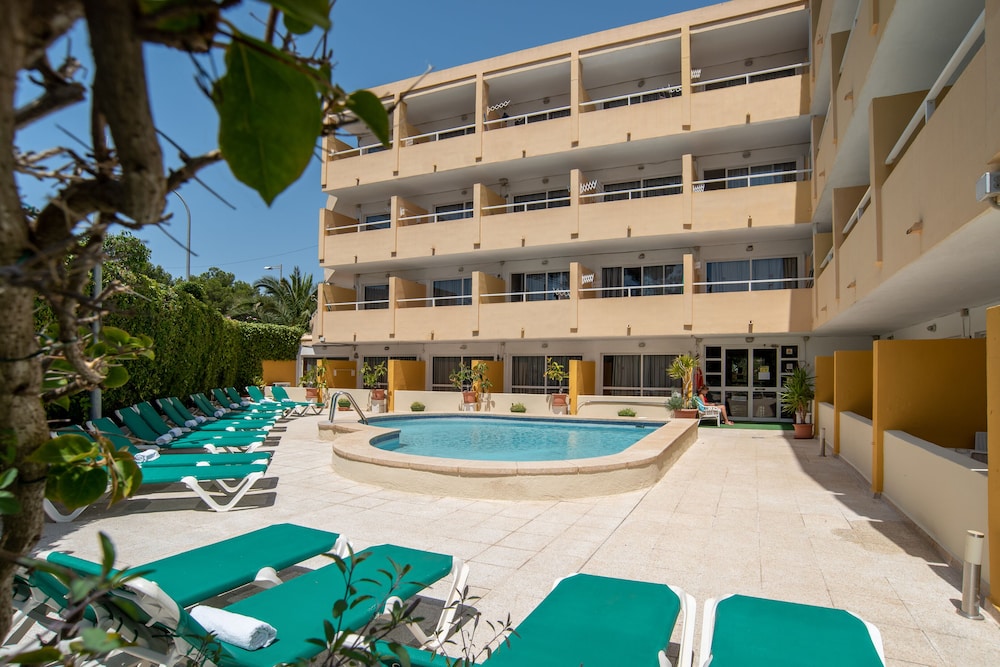 Alper Apartments photo1