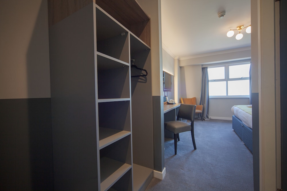 The Highfield Hotel 27/48