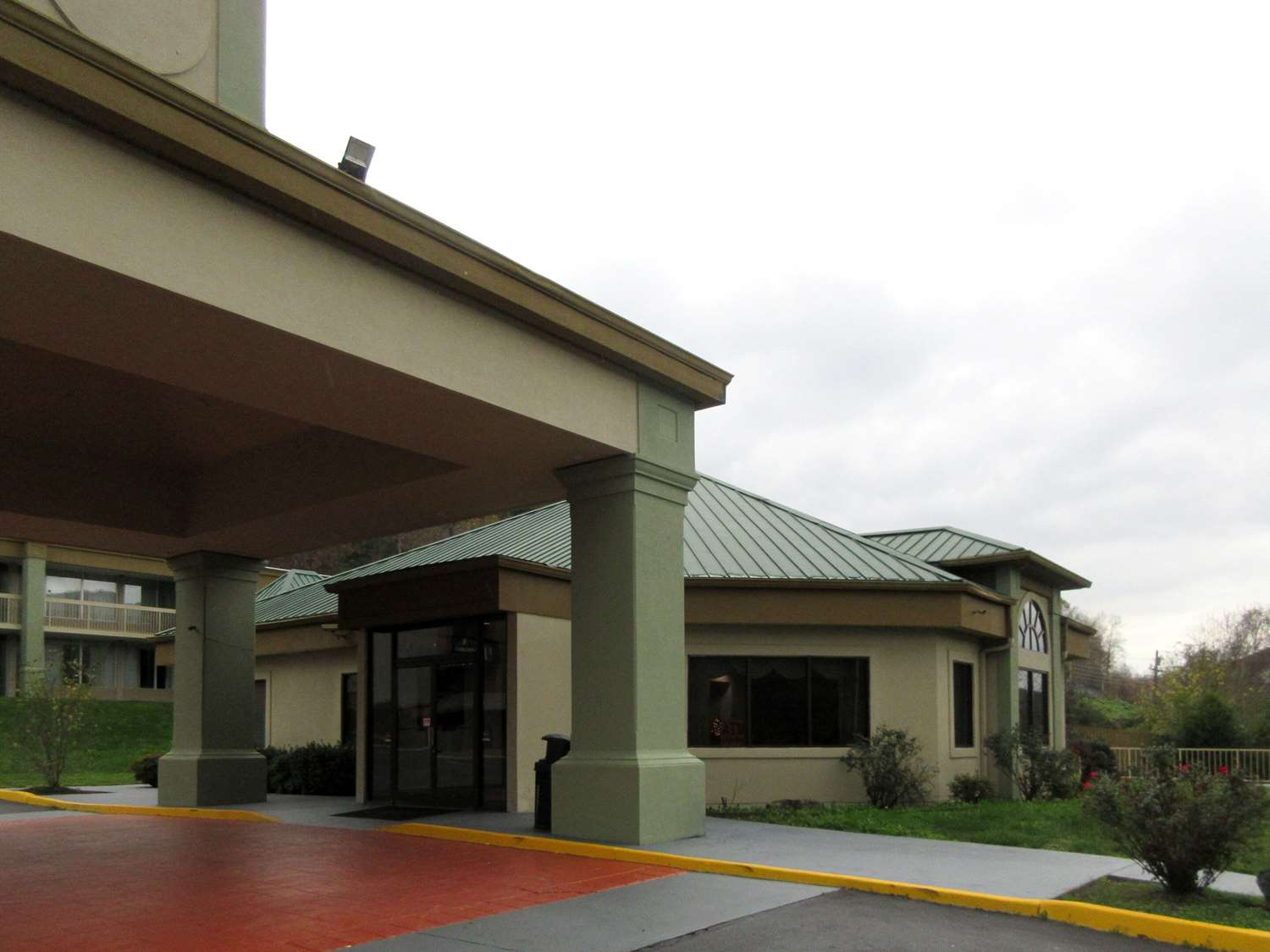 Quality Inn Harriman 2/11