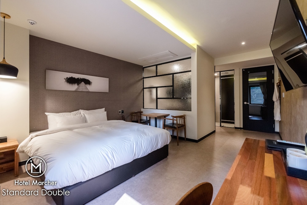 Hotel Marcher 15/76