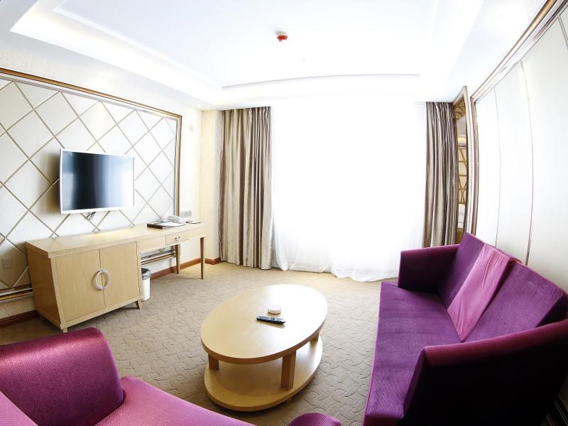 GreenTree Inn LanZhou YanBei Road United University Express Hotel 22/32
