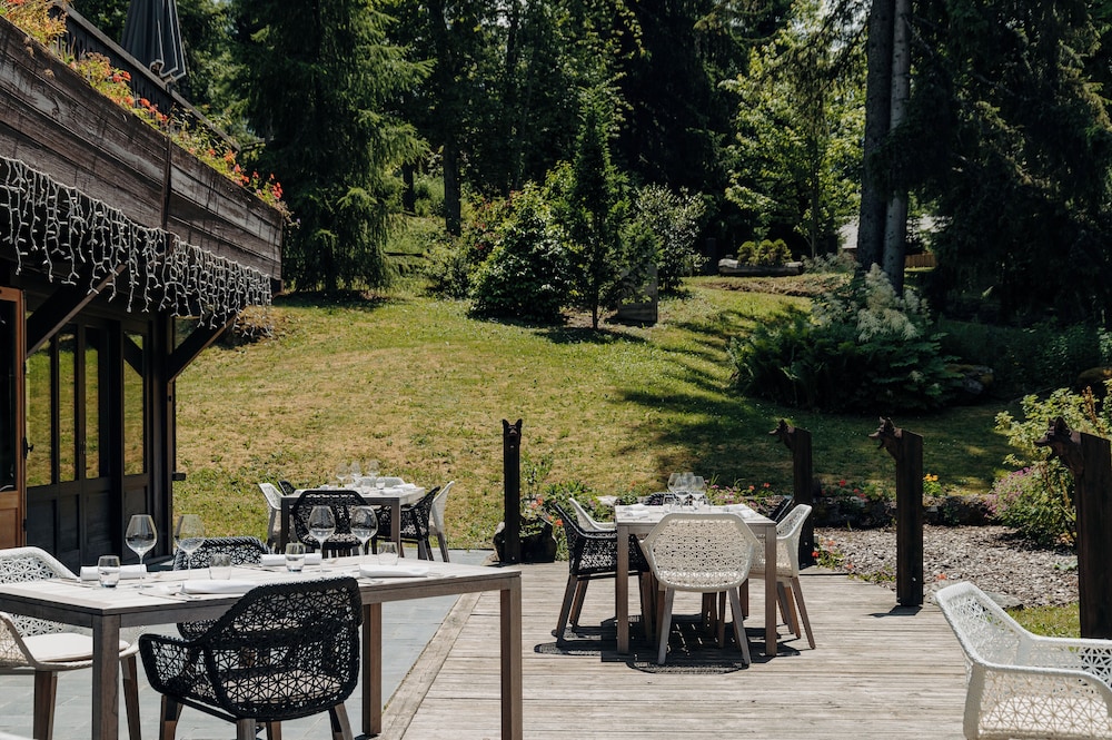 Les Chalets du Mont d'Arbois, Megeve 62/76