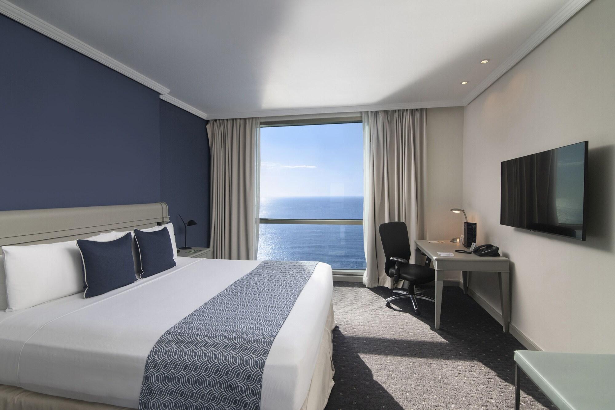 Master, Suite, Single, Ocean Front