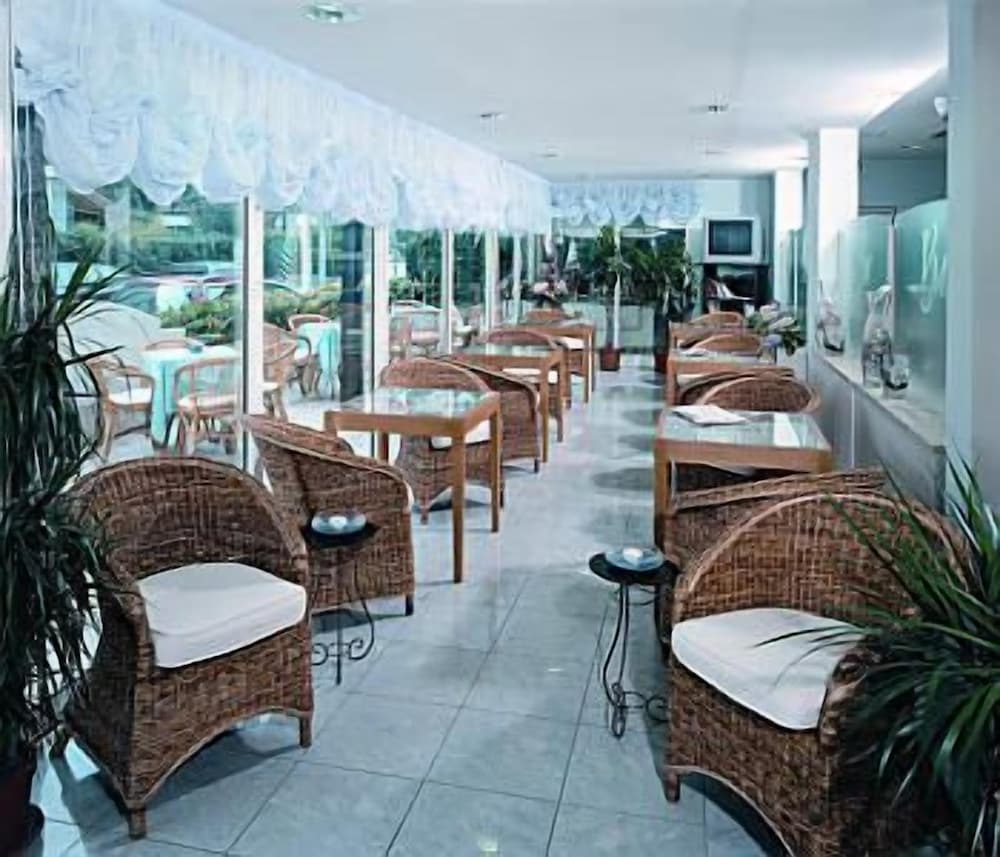Villa Mare Hotel 26/27