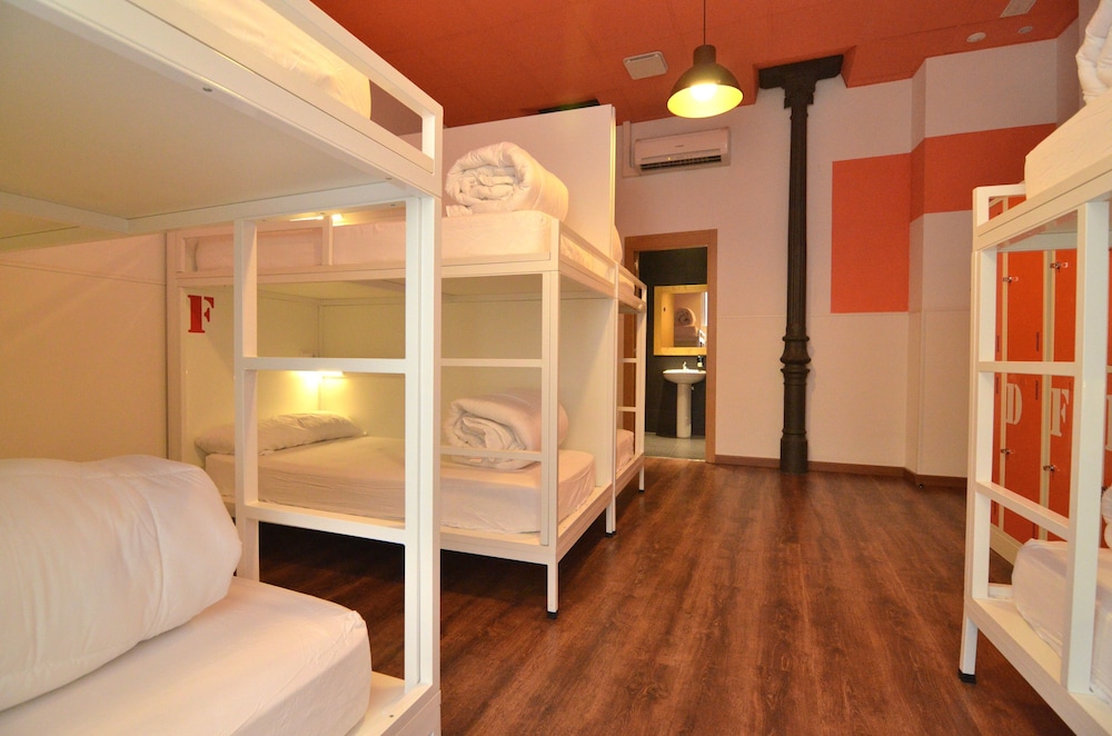 Far Home Atocha 15/50