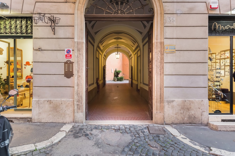Maison Degli Artisti Suites 3/47