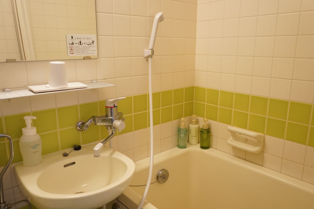 Hotel Emerald Isle Ishigakijima 25/26