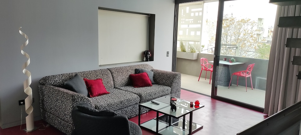 Athina Art Apartments 25/43