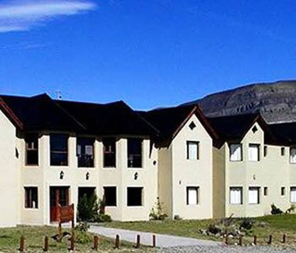 Hosteria Glaciares de La Patagonia 50/53