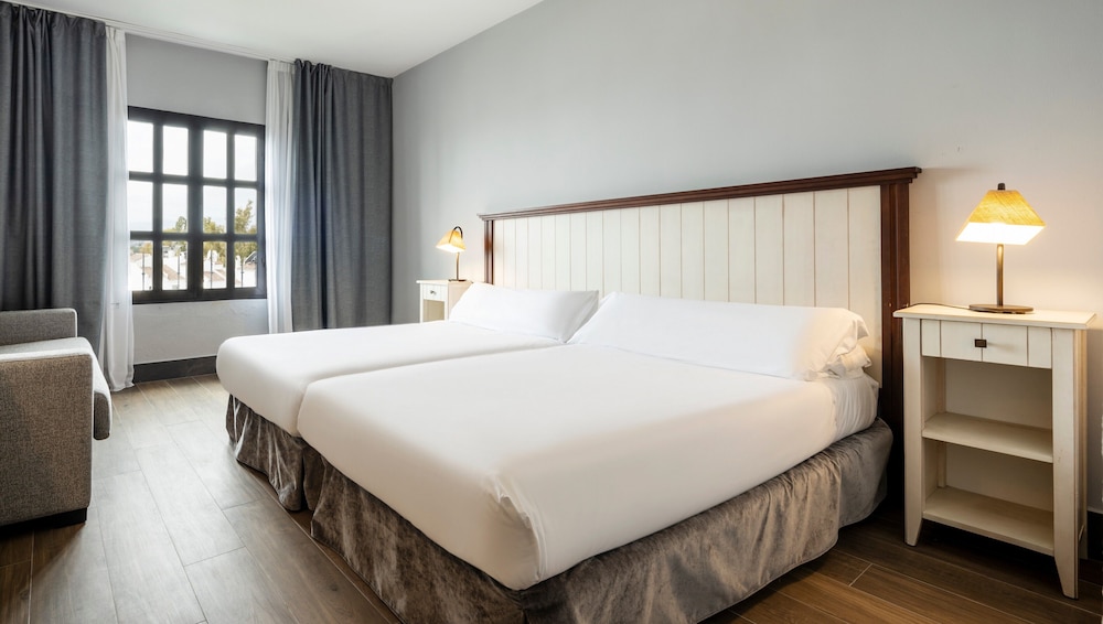 Ilunion Hacienda de Mijas Hotel 9/50